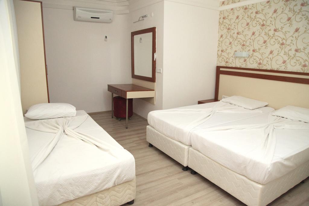Yeni Astral Hotel